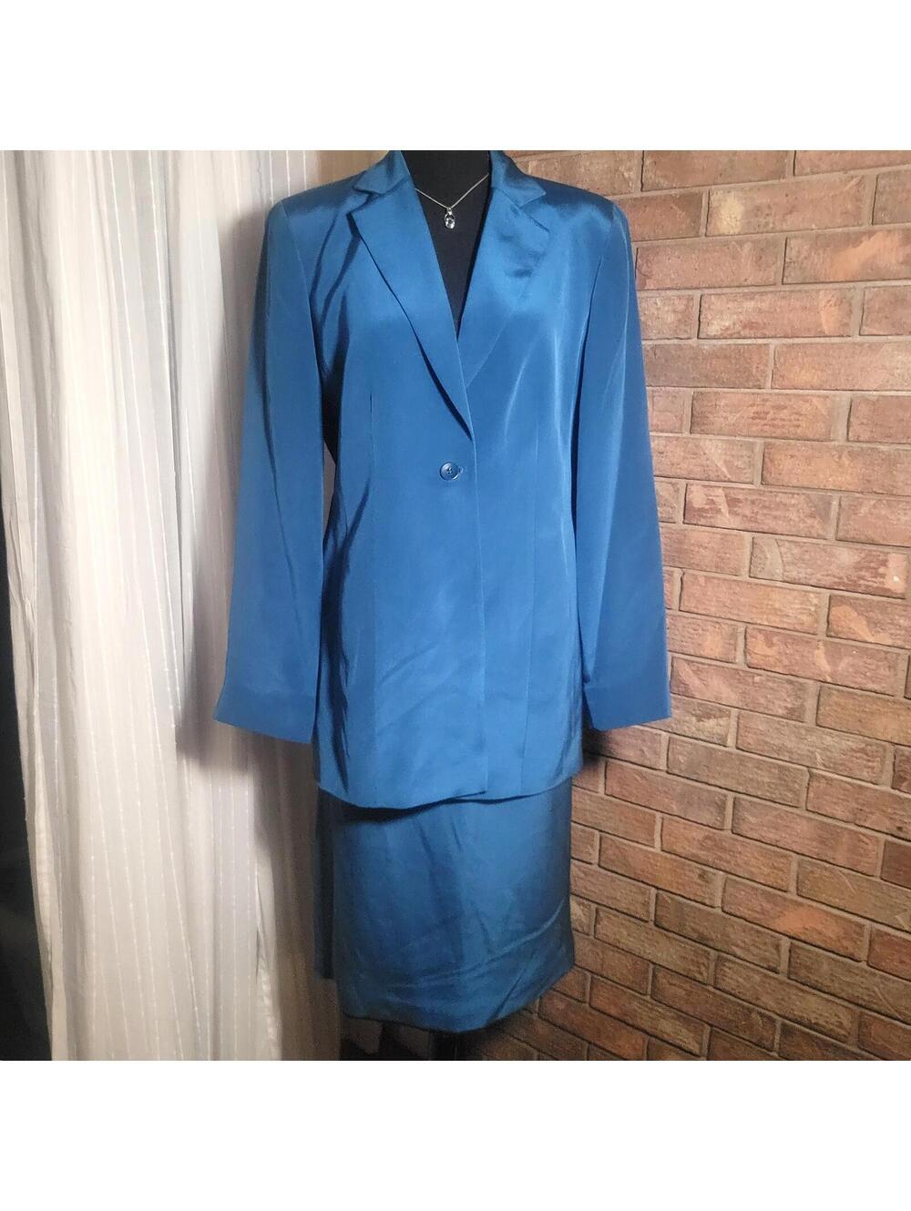 Vintage Due Per Due 100% Silk Saphire Blue Shirt Suit Professional Career - Sz 8